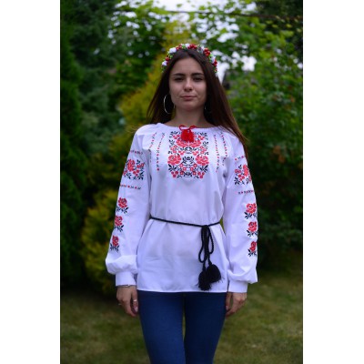 Embroidered blouse "Roses Dew"